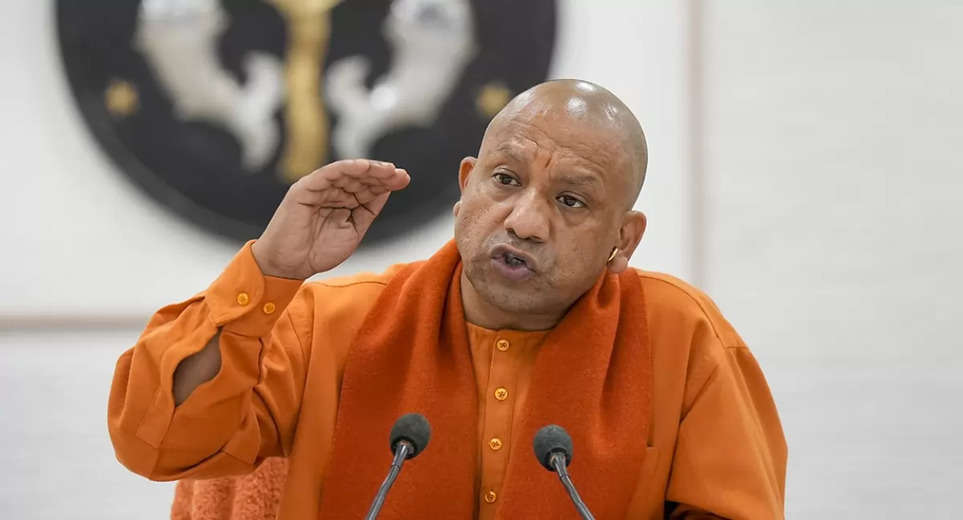 Yogi Adityanath: Government's big decision, milk-ghee, beauty products and every other daily item will be available at ration shops
