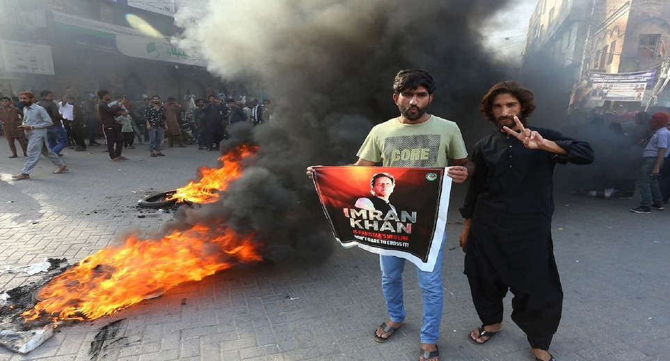 Imran Khan: The High Court justified the arrest of Imran, supporters vandalized the army headquarters