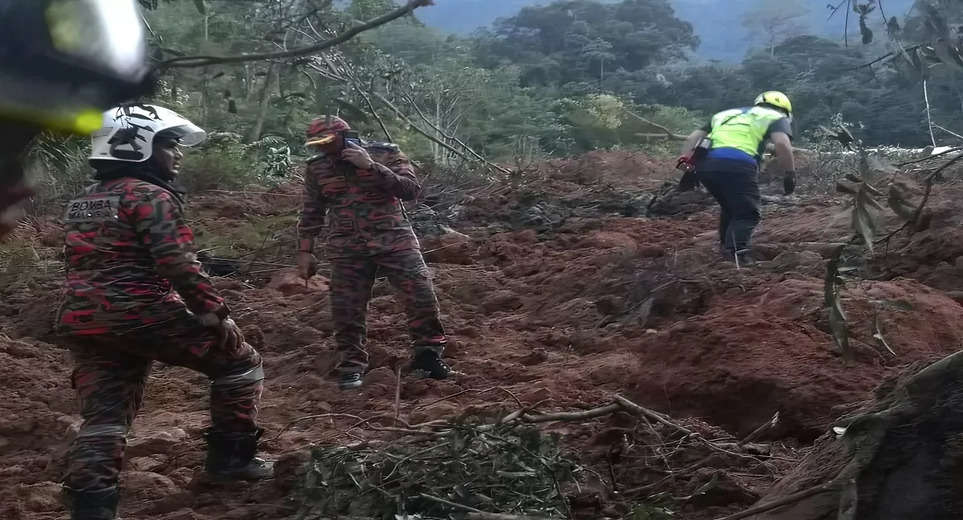 Malaysia landslide 2022: Search continues for 12 missing people trapped in landslide, 21 dead