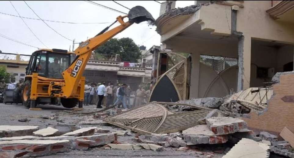 UP News: Bulldozers will run faster in UP, filing only one case against criminals is enough