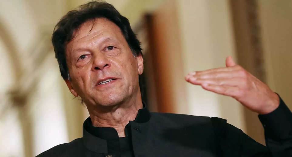 Mission Imran Arrest: Fired tear gas shells, Imran Khan appeals to supporters - keep fighting